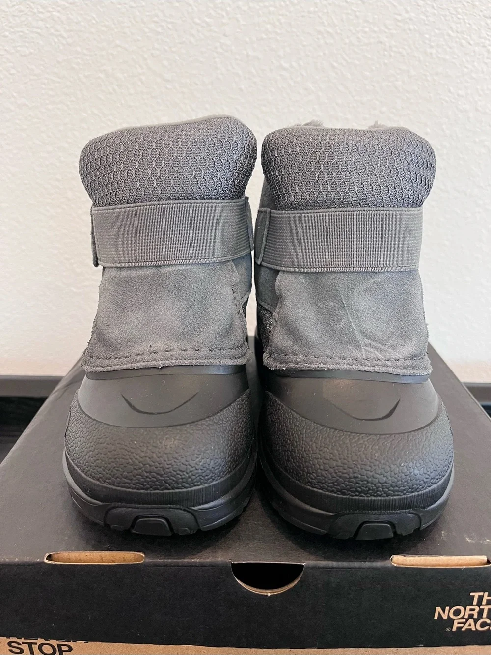 NEW North Face Snow Boots
